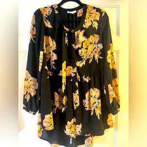 DR2 floral blouse